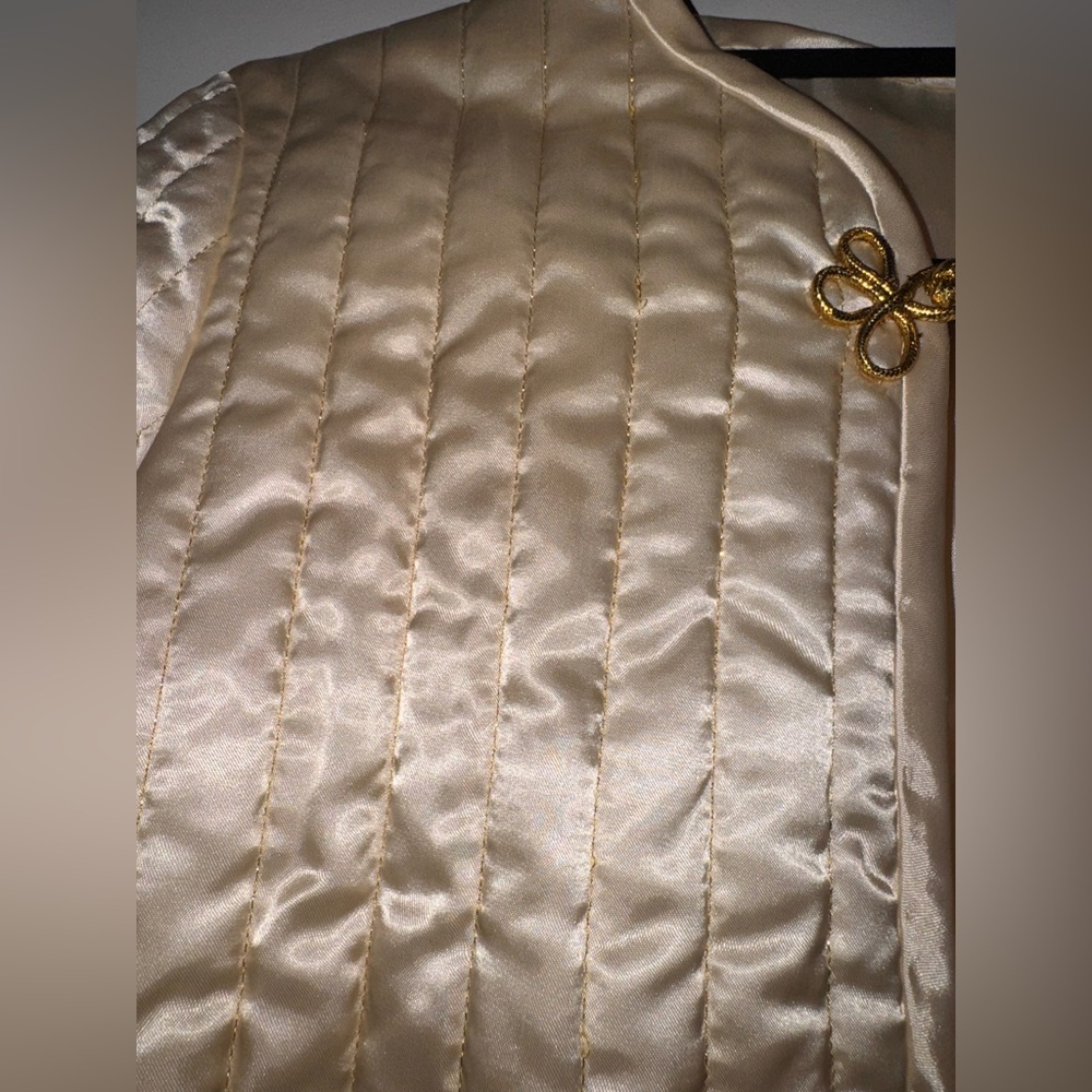 Vintage Quilted Dressing Overcoat - Picture 2 of 5